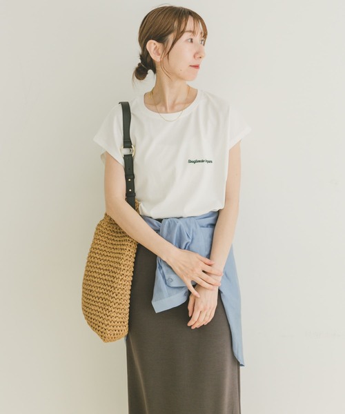 ITEMS URBANRESEARCH（アイテムズ アーバンリサーチ）の「刺繍フレンチTシャツ（Tシャツ/カットソー・レディース・ダークブラウン/ホワイト/ライトベージュ・FREE）」の20枚目の写真