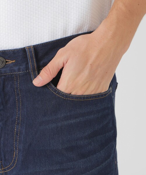 BLACK LABEL CRESTBRIDGE(ブラックレーベル・クレストブリッジ)の「ワンダーシェイプウォッシュドデニムパンツ(デニムパンツ・メンズ・ブルー・XL/L/M/S)」の8枚目の写真