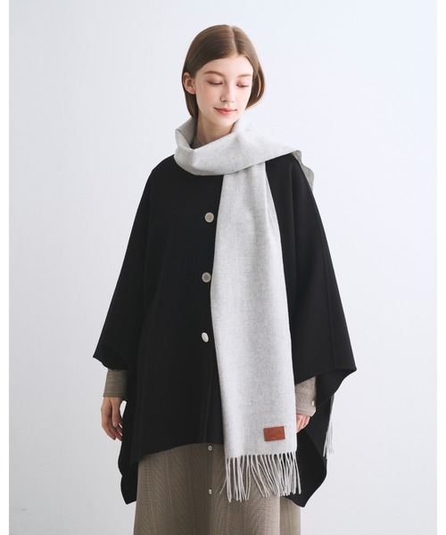 Traditional Weatherwear（トラディショナルウェザーウェア）の「CASHMERE MUFFLER（ストール/ショール・レディース・ブラック/ライトグレー/アイボリー・FREE）」の3枚目の写真