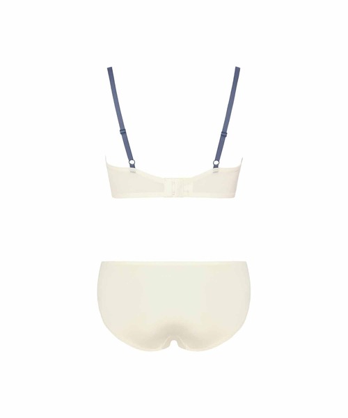 AMOSTYLE BY Triumph（アモスタイルバイトリンプ）の「脇高ブラ ブラ＆ショーツセット ボタニカルモザイク【C,Dカップ】 AMST1529 WHU + Hikini JX（ブラ&ショーツ・レディース・ベージュ/グリーン/ホワイト/ピンク・C65/C70/C75/D65/D70/D75）」の22枚目の写真