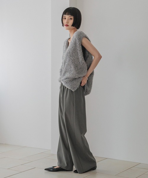 LOWRYS FARM(ローリーズファーム)の「シャギーZIPベスト 579528(ベスト・レディース・ブラウン/アイボリー/グレー・FREE)」の6枚目の写真