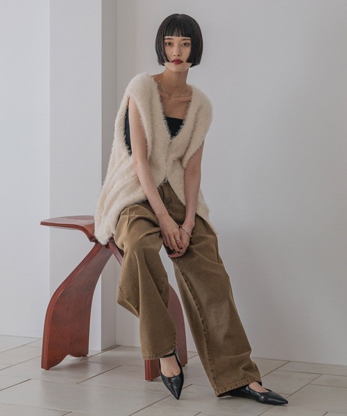 LOWRYS FARM(ローリーズファーム)の「シャギーZIPベスト 579528(ベスト・レディース・ブラウン/アイボリー/グレー・FREE)」の11枚目の写真