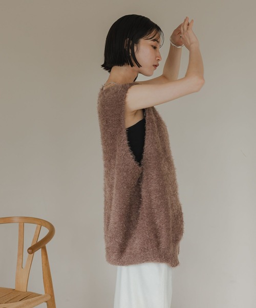 LOWRYS FARM(ローリーズファーム)の「シャギーZIPベスト 579528(ベスト・レディース・ブラウン/アイボリー/グレー・FREE)」の20枚目の写真