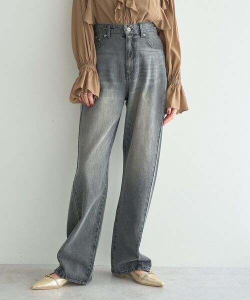 YECCA VECCA（イェッカヴェッカ）の「ルーズストレートデニムパンツ（デニムパンツ・レディース・グレー/インディゴブルー・S/M）」の7枚目の写真