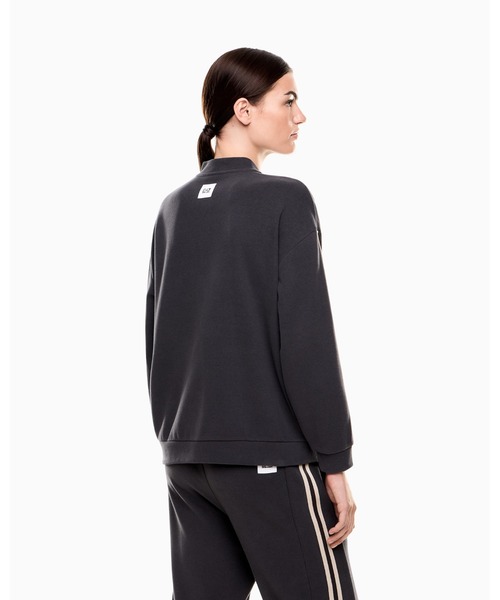 EMPORIO ARMANI EA7（エンポリオアルマーニイーエーセブン）の「【エンポリオ アルマーニ EA7】Sporty Forever ジップアップ スウェットシャツ コットン混紡（スウェット・レディース・ダークアッシュ・MEDIUM/SMALL/X-SMALL/LARGE）」の2枚目の写真