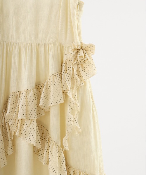 idem（イデム）の「dot × rose corsage cami onepiece / コサージュ付きドットフリルキャミワンピース（ワンピース・レディース・アイボリー/ブラック・FREE）」の7枚目の写真