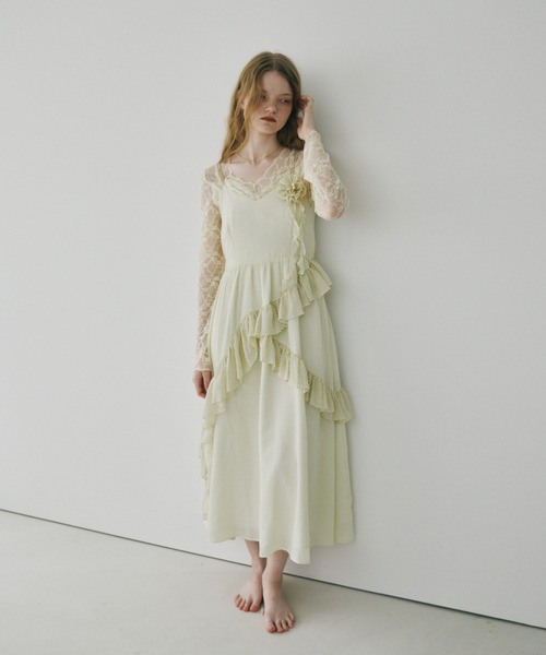 idem（イデム）の「dot × rose corsage cami onepiece / コサージュ付きドットフリルキャミワンピース（ワンピース・レディース・アイボリー/ブラック・FREE）」の13枚目の写真