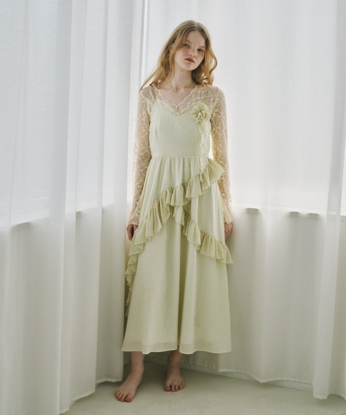 idem（イデム）の「dot × rose corsage cami onepiece / コサージュ付きドットフリルキャミワンピース（ワンピース・レディース・アイボリー/ブラック・FREE）」の3枚目の写真