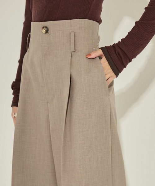 STUDIOUS（ステュディオス）の「【STUDIOUS/ステュディオス】Wide Double Hem Trousers/ワイドダブルヘムトラウザーズ/パンツ（スラックス・レディース・グレー系その他/ホワイト・0/1/2）」の21枚目の写真