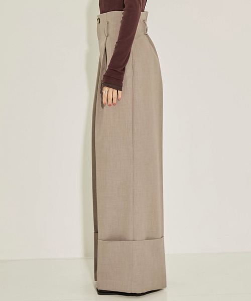 STUDIOUS（ステュディオス）の「【STUDIOUS/ステュディオス】Wide Double Hem Trousers/ワイドダブルヘムトラウザーズ/パンツ（スラックス・レディース・グレー系その他/ホワイト・0/1/2）」の18枚目の写真