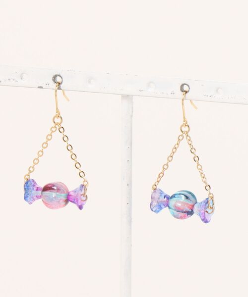 tone（トーン）の「【wamushroom by wamcom*】candy ribbon earring キャンディ ピアス（ピアス（両耳用）・レディース・パープル/グリーン・FREE）」の2枚目の写真