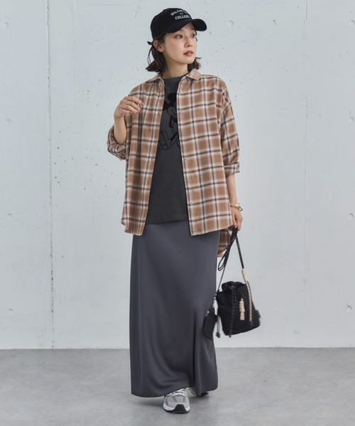 Doux archives（ドゥアルシーヴ）の「オンブレチェックシャツ（シャツ/ブラウス・レディース・ブラウン/ブラック/ブルー・38）」の5枚目の写真