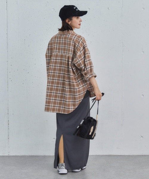 Doux archives（ドゥアルシーヴ）の「オンブレチェックシャツ（シャツ/ブラウス・レディース・ブラウン/ブラック/ブルー・38）」の12枚目の写真