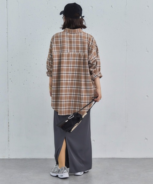 Doux archives（ドゥアルシーヴ）の「オンブレチェックシャツ（シャツ/ブラウス・レディース・ブラウン/ブラック/ブルー・38）」の13枚目の写真