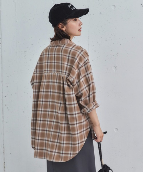 Doux archives（ドゥアルシーヴ）の「オンブレチェックシャツ（シャツ/ブラウス・レディース・ブラウン/ブラック/ブルー・38）」の21枚目の写真