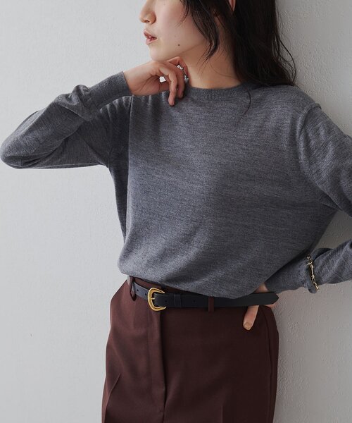 Whim Gazette(ウィムガゼット)の「16Gクルーネックプルオーバー(ニット/セーター・レディース・ライトベージュ/グレー/ブルー系その他・FREE)」の2枚目の写真