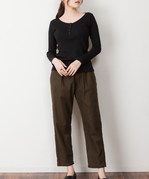 RCD(アールシーディー)の「ヘンリーネックランダムリブTシャツ(Tシャツ/カットソー・レディース・ホワイト/杢グレー/ブラック・M/L/LL/3L/4L)」の9枚目の写真