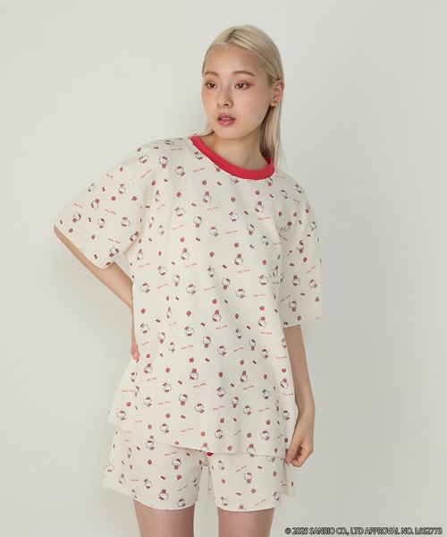 HELLO KITTY × FRUIT OF THE LOOM × forksy.】ハローキティ 半袖