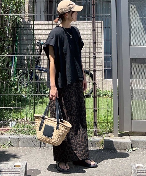 CORNERS by KR（コーナーズバイケーアール）の「【CORNERS by KR】レオパード柄ナロースカート（スカート・レディース・ブラウン・FREE）」の4枚目の写真