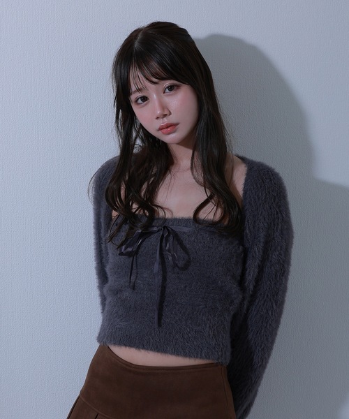 M DOLLY(エムドリー)の「ribbon soffice knit tops / リボンソッフィチェニットトップス(ニット/セーター・レディース・ベージュ/ブラック/グレー・FREE)」の3枚目の写真