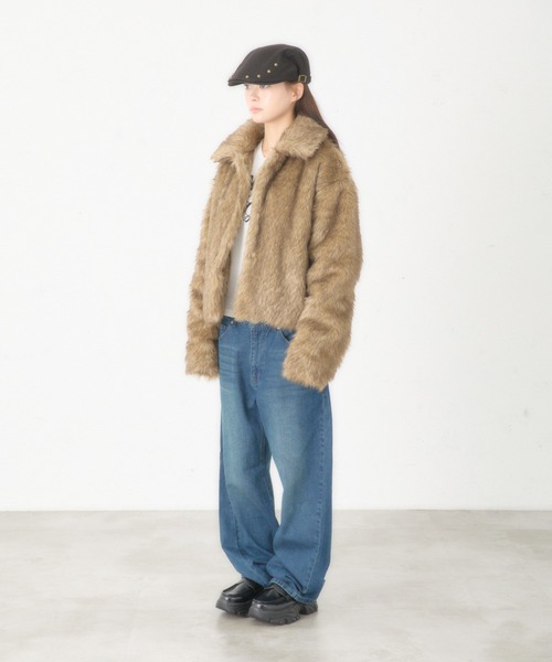 FCMM(エフシーエムエム)の「【日本限定】FAKE FUR COAT / フェイクファーコート(その他アウター・レディース・ブラウン・MEDIUM/SMALL)」の12枚目の写真