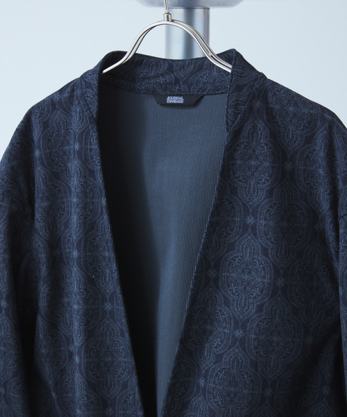 JOURNAL STANDARD(ジャーナルスタンダード)の「TRICOT CORD カーディガン ジャケット / セットアップ対応(カーディガン/ボレロ・メンズ・チャコールグレー/ブラック/チョコ/ダークブルー・SMALL/MEDIUM/LARGE)」の21枚目の写真