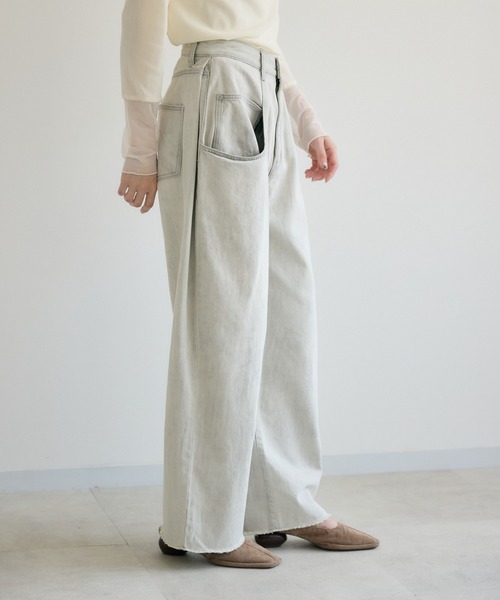 Paradise Picnic(パラダイスピクニック)の「CYAN ドレープPKサイドタックデニム(デニムパンツ・レディース・グレー/ブルー・SMALL/MEDIUM)」の11枚目の写真