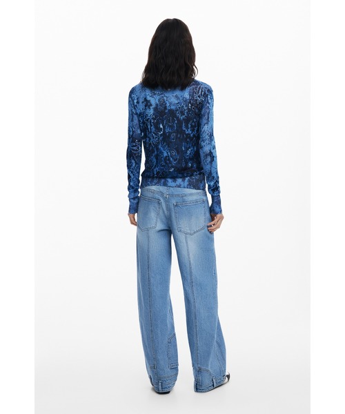 Desigual（デシグアル）の「グロッシーフィットカーディガン 薄手ニット（ニット/セーター・レディース・ブルー・S/M/L/XL/XS）」の3枚目の写真