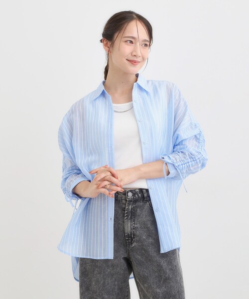 SHOO・LA・RUE(シューラルー)の「【S-LL/ひんやり】程よい透け感 ストライプ柄 お袖ギャザーデザインシャツ(シャツ/ブラウス・レディース・ブルー系7/グリーン系3/ベージュ系その他5・04/03/02/01)」の7枚目の写真