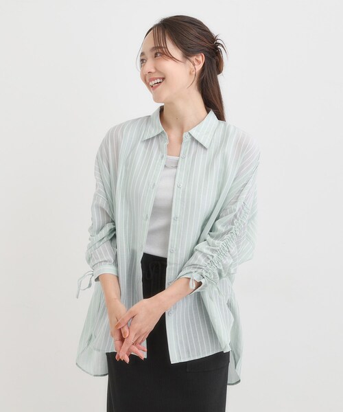 SHOO・LA・RUE(シューラルー)の「【S-LL/ひんやり】程よい透け感 ストライプ柄 お袖ギャザーデザインシャツ(シャツ/ブラウス・レディース・ブルー系7/グリーン系3/ベージュ系その他5・04/03/02/01)」の11枚目の写真