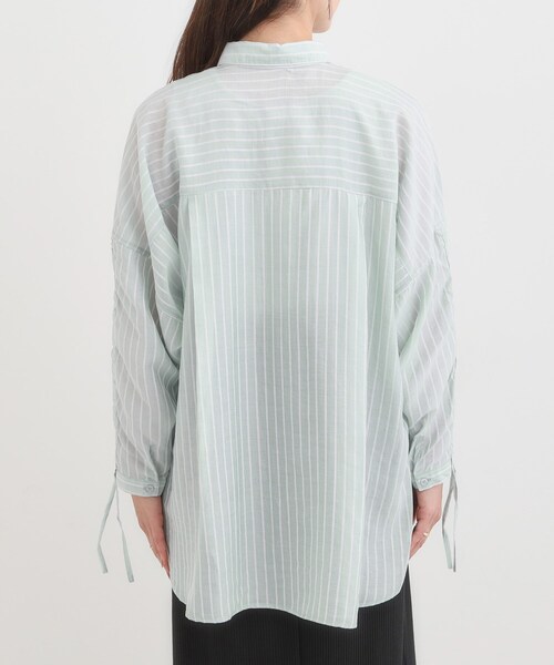 SHOO・LA・RUE(シューラルー)の「【S-LL/ひんやり】程よい透け感 ストライプ柄 お袖ギャザーデザインシャツ(シャツ/ブラウス・レディース・ブルー系7/グリーン系3/ベージュ系その他5・04/03/02/01)」の17枚目の写真