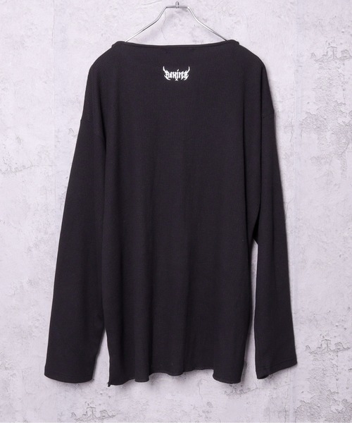 Amilige(アミリージュ)の「ワッフルコウモリプリントトップス(Tシャツ/カットソー・レディース・ブラック/ホワイト・FREE)」の9枚目の写真
