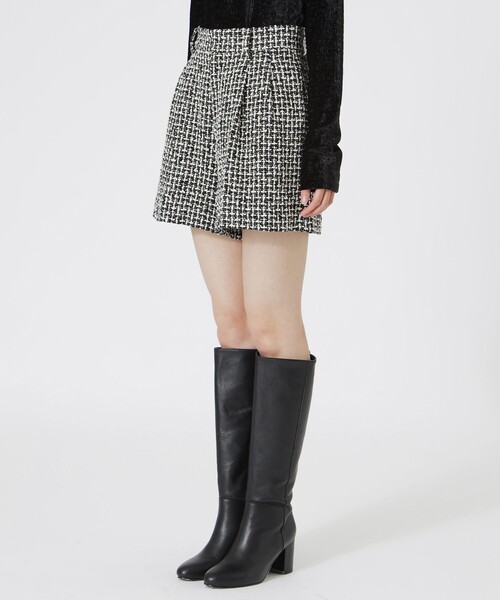 LOVELESS(ラブレス)の「ツイードタックショートパンツ(その他パンツ・レディース・チャコールグレー・34/36)」の6枚目の写真