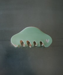 Nothing And Others（ナッシングアンドアザーズ）の「「Nothing And Others × Ayumi Uehara Collection」Heart Cutout Bicolor Hair Clip With Charm（バレッタ/ヘアクリップ）」