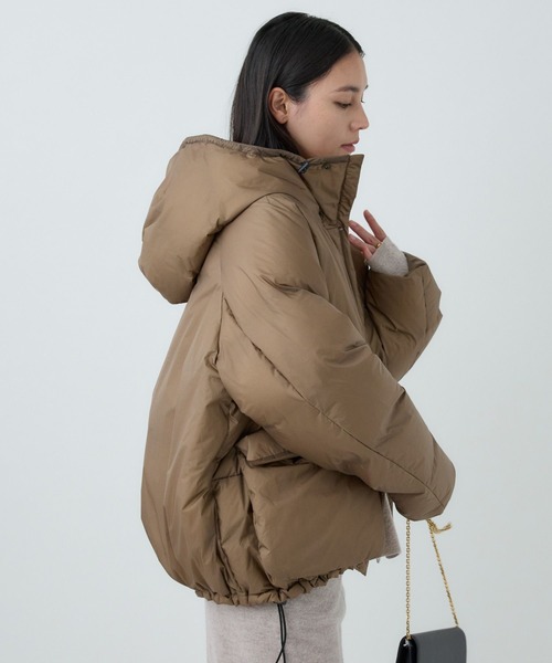 Chaos（カオス）の「Chaos(カオス)/  ◇REMI RELIEF◇ 別注ショートダウン（ダウンジャケット/コート・レディース・モカ/カーキ/グレー系その他・FREE）」の12枚目の写真