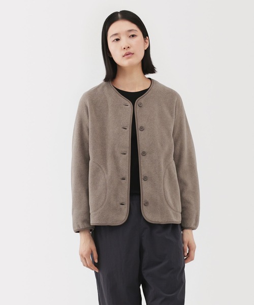 無印良品(ムジルシリョウヒン)の「婦人 素材に還るフリースカーディガン(カーディガン/ボレロ・レディース・オートミール/カーキ系/グレー/ブラック/スモークピンク/ブラウン系・S/M/L/XL)」の3枚目の写真