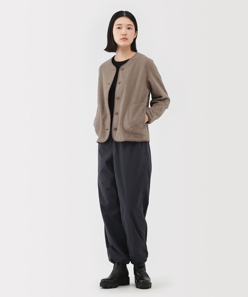 無印良品(ムジルシリョウヒン)の「婦人 素材に還るフリースカーディガン(カーディガン/ボレロ・レディース・オートミール/カーキ系/グレー/ブラック/スモークピンク/ブラウン系・S/M/L/XL)」の13枚目の写真