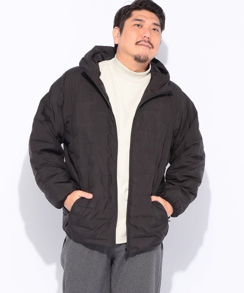 B&T CLUB（ビーティークラブ）の「中綿 ブルゾン メンズ 大きいサイズ SUNBURNER フルジップ カジュアル オフィスカジュアル B＆T CLUB (ビーアンドティークラブ)（ダウンジャケット/コート・メンズ・ホワイト/グリーン/ブラック/ブルー・X1(3L～4L)/X2(4L～5L)/X3(6L～7L)）」の2枚目の写真