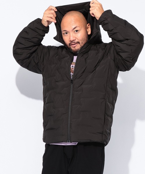 B&T CLUB（ビーティークラブ）の「中綿 ブルゾン メンズ 大きいサイズ SUNBURNER フルジップ カジュアル オフィスカジュアル B＆T CLUB (ビーアンドティークラブ)（ダウンジャケット/コート・メンズ・ホワイト/グリーン/ブラック/ブルー・X1(3L～4L)/X2(4L～5L)/X3(6L～7L)）」の7枚目の写真