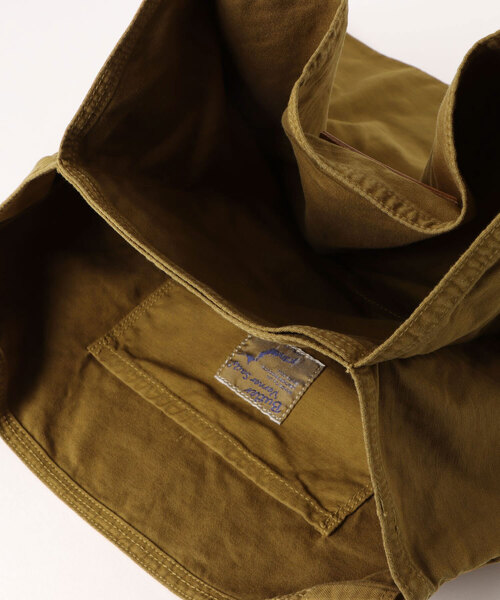TONE SELECT GOODS(トーンセレクトグッズ)の「Butler Verner Sails(バトラーバーナーセイルズ) 反応染ムラ糸キャンバス ビッグトート (JA-2050-2)(トートバッグ・メンズ・キャメル・FREE)」の6枚目の写真