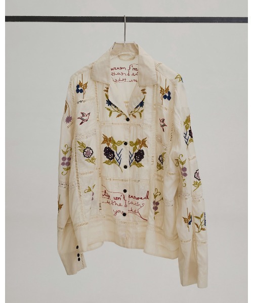 TODAYFUL（トゥデイフル）の「Embroidery Patchwork Shirts（シャツ/ブラウス・レディース・キナリ/バーガンディー/ブラック・FREE）」の22枚目の写真