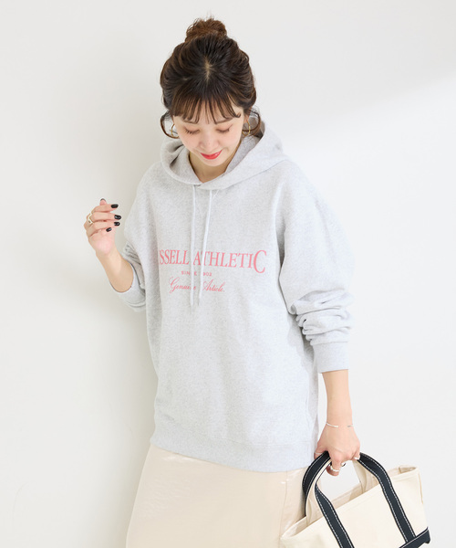 Russell Athletic(ラッセルアスレティック)の「RUSSELL ATHLETIC / ラッセル・アスレティック 別注 裏毛ロゴフーディー(スウェット・レディース・チャコールグレー/ブルー/ブラック/ホワイト/レッド・FREE)」の19枚目の写真