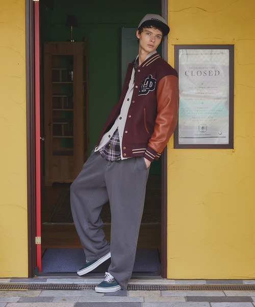 The DUFFER of ST.GEORGE（ザダファーオブセントジョージ）の「VARSITY JACKET：バーシティジャケット スタジャン（スタジャン・メンズ・バーガンディー/ネイビー・SMALL/MEDIUM/LARGE/X-LARGE）」の8枚目の写真