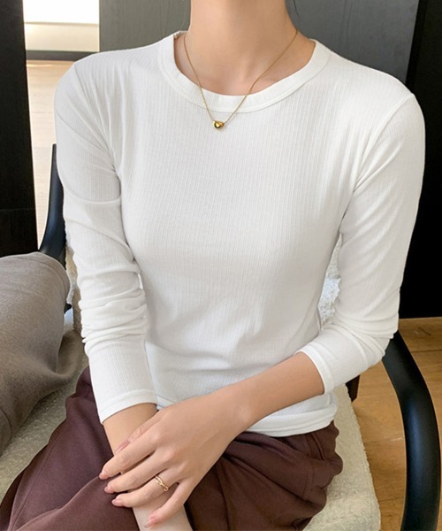 ONEP STAR(ワンピスター)の「リブ編み×ラウンドネックニットトップス(ニット/セーター・レディース・ブラック/ベージュ/グレー/オフホワイト/ブルー/チョコ・MEDIUM/X-LARGE/LARGE)」の13枚目の写真