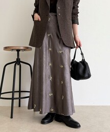 fredy emue | サテンフラワー刺繍スカート(スカート)
