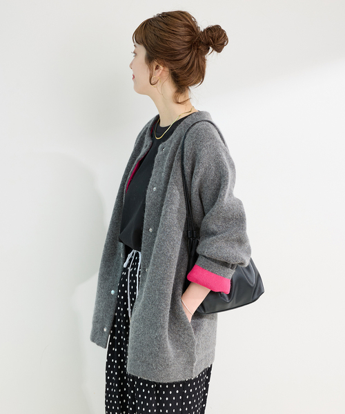 B.C STOCK(ベーセーストック)の「《追加3》2層スムース編みロングカーディガン(カーディガン/ボレロ・レディース・グレー/ブラック・FREE)」の18枚目の写真