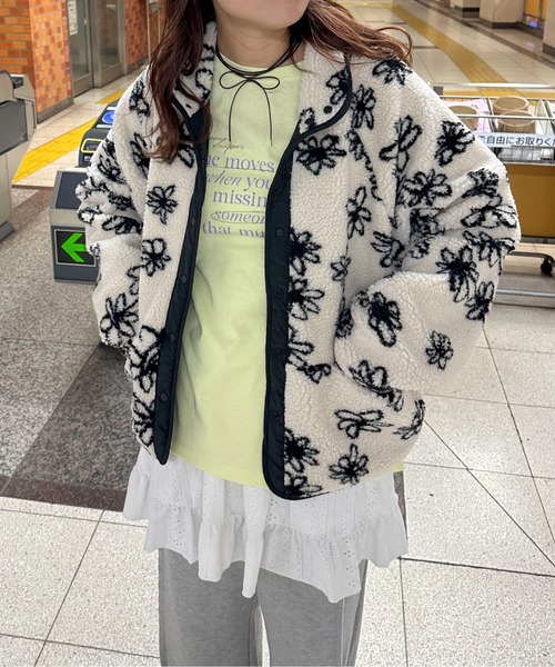 PILIT（ピリット）の「レタリング　ロゴロンTee（Tシャツ/カットソー・レディース・アイボリー/オートミール/イエロー系その他・MEDIUM）」の6枚目の写真