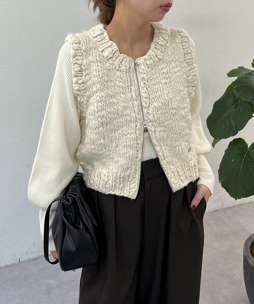 CAPRICIEUX LE'MAGE（カプリシューレマージュ）の「ハンドニットベスト（ニット/セーター・レディース・ブラック/ブラウン/ホワイト系その他・FREE）」の13枚目の写真