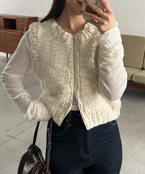 CAPRICIEUX LE'MAGE（カプリシューレマージュ）の「ハンドニットベスト（ニット/セーター・レディース・ブラック/ブラウン/ホワイト系その他・FREE）」の18枚目の写真