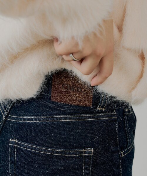 Chico（チコ）の「パッチ付きフレアデニム（デニムパンツ・レディース・ブラウン/ブルー/ネイビー/ブルー系その他3・SMALL/MEDIUM）」の8枚目の写真